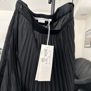 Stella McCartney Elegant Black Pleated Skirt